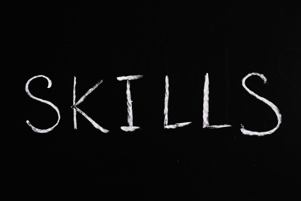 adamboureima.com-Why Keeping Your Job Can Be the Key to Entrepreneurial Success-2
